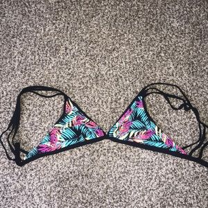 Bikini top